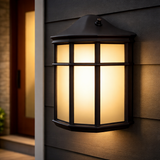 Sunlite  LED Classic Lantern Style Outdoor Fixture, 12W (75W Equivalent), 800 Lmns, Built-in Photocell, Color Temperature Selectable 3000K/4000K/5000K